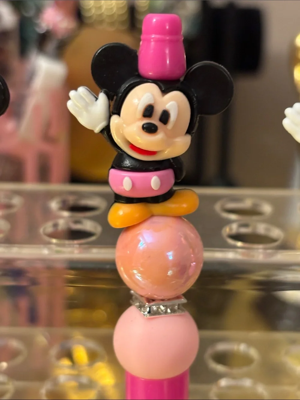 Mickey Mouse Pen (1)